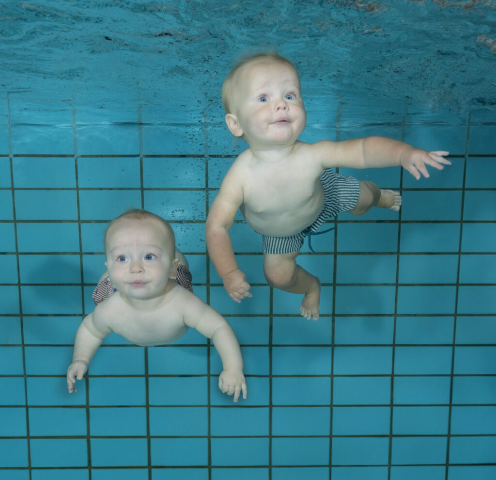 babies onderwater