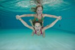 Tieners onderwater